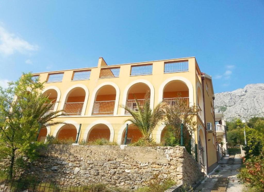 Hacienda Valmare Apartamento Brela Exterior foto