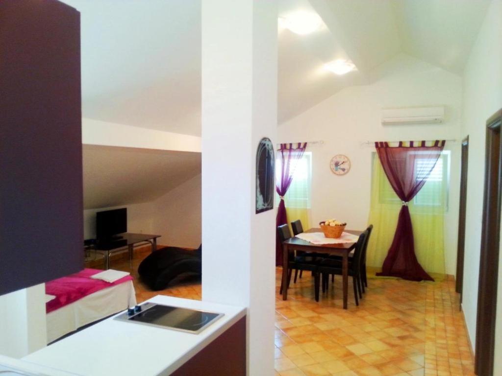 Hacienda Valmare Apartamento Brela Exterior foto