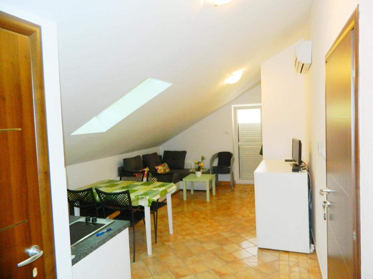 Hacienda Valmare Apartamento Brela Exterior foto