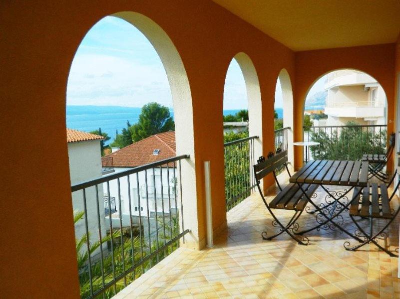 Hacienda Valmare Apartamento Brela Exterior foto